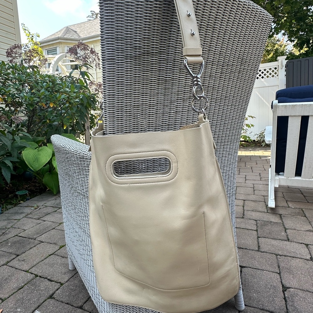 All Saints Elegant Cream Slim Leather Tote Bag